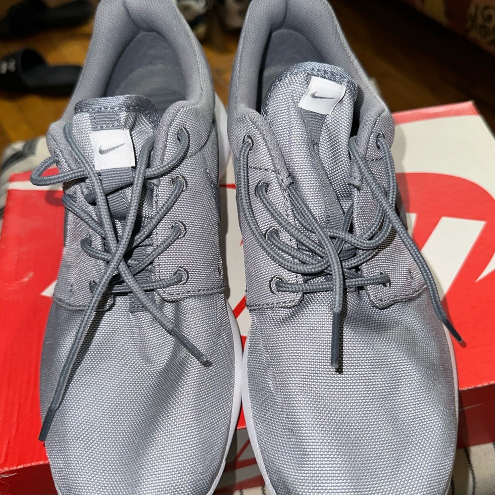 Nike Roshe One Premium sz-8.5